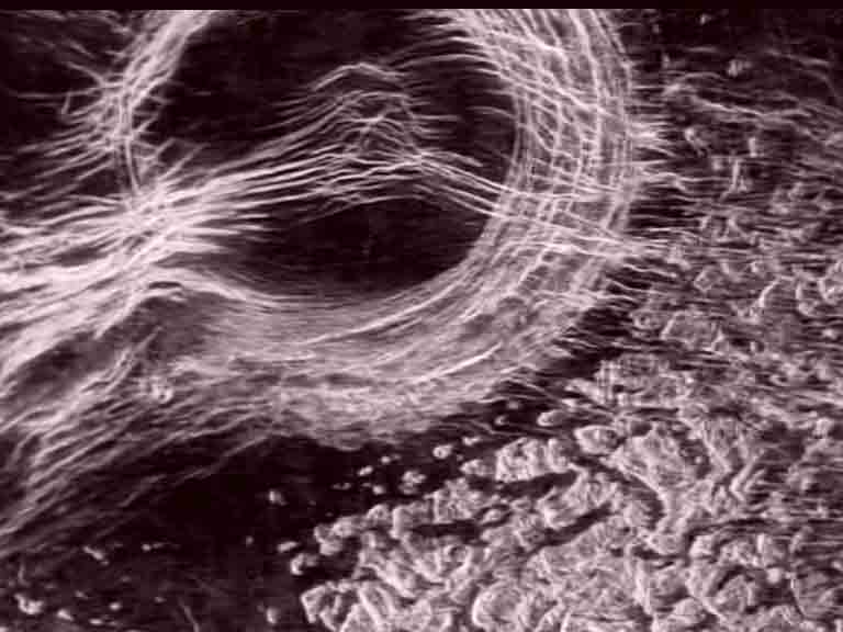 Сложный венерианский ландшафт. Фото сделано космическим зондом США Магеллан
