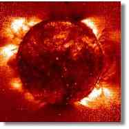 Фото Солнца в диапазоне спектрального участка от Fe XII 195A до Fe IX/X 171A.