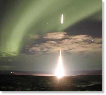 Запуск ракеты-зонда для изучения полярного сияния