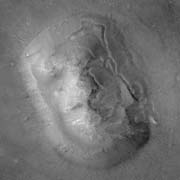 Марсианский рельеф, напоминающий сфинкса